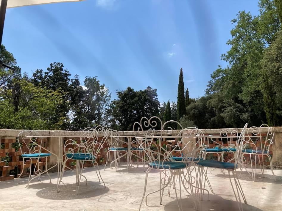 Les Horizons 800m centre ville Nyons- SPA- Jacuzzi - MASSAGE- SAUNA -Piscine CHAUFFÉE Exterior foto